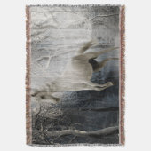 山林の白冬馬 スローブランケット (正面縦)