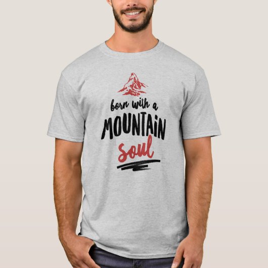 山生まれの魂 Tシャツ (正面)