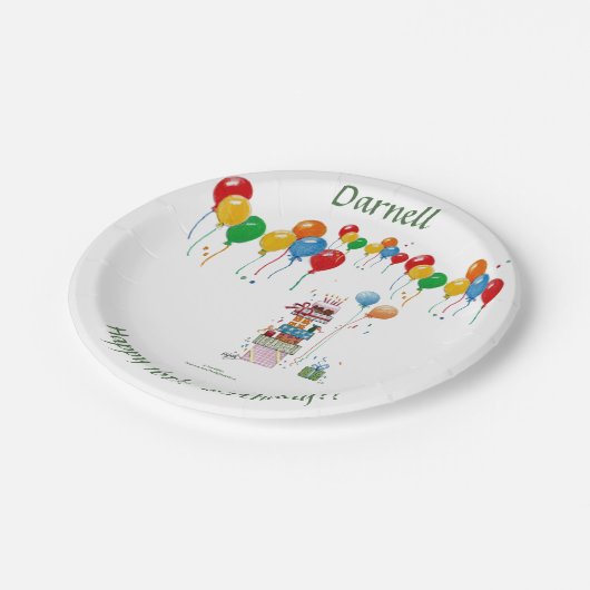 山積みのプレゼントと多くのカラフル風船の位置 ペーパープレート (アングル)