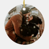 山素朴の私たちの初めてのクリスマス結婚した セラミックオーナメント (裏面)