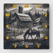 山素朴の風景の中の納屋と馬 スクエア壁時計 (正面)