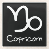 山羊座〔占星術の〕十二宮図サインオンブラックバックグラウンド ガラスコースター (正面)