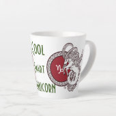 山羊座〔占星術の〕十二宮図サインパーソナライズされたコーヒーマグ カフェラテマグ (右アングル)