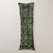 山羊座〔占星術の〕十二宮図シンボルグリーンデジタルカモフラージュ ボディピロー (正面縦)