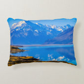 山調理師オーバールッキング湖プカキ, NZ アクセントクッション (正面)