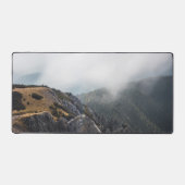 山転がに雲あり デスクマット (正面)