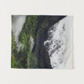 山転が下の森を霧が抜ける タペストリー (正面(横))