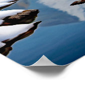 山間部にユキヒョウ ポスター (角)