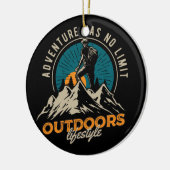 山頂へのハイカー登山 セラミックオーナメント (左)