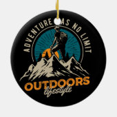 山頂へのハイカー登山 セラミックオーナメント (裏面)