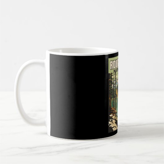 山�の精霊に乗る コーヒーマグカップ (左)