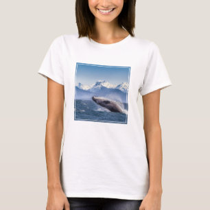 山 アラスカ、ホエールグレイシャーベイのブリーチング Tシャツ