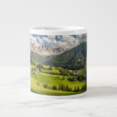 山 |イタリア,ドロミテス,フネス・バレー ジャンボコーヒーマグカップ (正面)