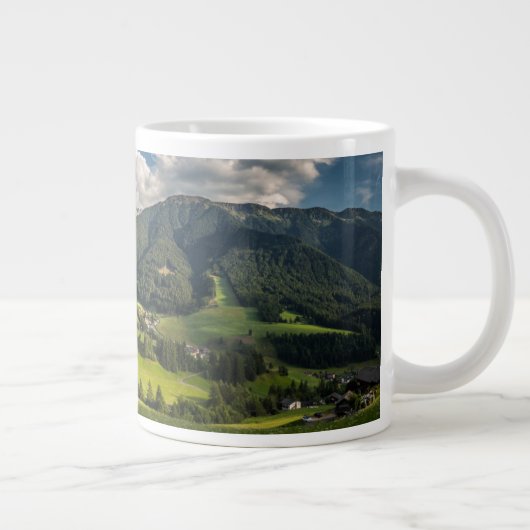 山 |イタリア,ドロミテス,フネス・バレー ジャンボコーヒーマグカップ (右)