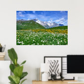 山 |スイスのアルプスバレー春 ポスター (ホームオフィス)