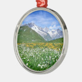 山 |スイスのアルプスバレー春 メタルオーナメント (左)