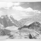 山（写真モンタージュ） 3 三つ折りクリスマスカード (内部中)