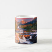 山 | Glacier National Park, Montana コーヒーマグカップ (中央)