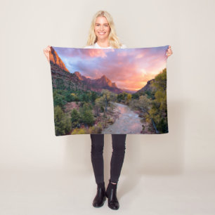 山   The Watchman Zion Nathional Park Utah フリースブランケット