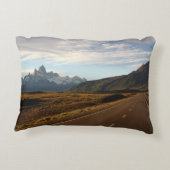 山Fitzローイおよび山Cerro Torre アクセントクッション (裏面)