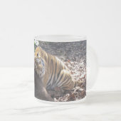 岩が好きな愛 – Bengal Tiger - Mug フロストグラスマグカップ (正面右)