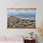 岩が海に出会う場所 – バスティオンポイント 吊り下げ型タペストリー (寝室)