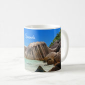 岩に覆われた海岸が美しい熱帯海 コーヒーマグカップ (正面右)