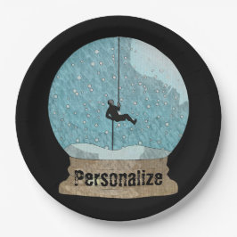 岩のクライマーロープを撃退する雪のユニーク球体 ペーパープレート