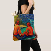 岩のプールのそばに座る トートバッグ (クローズアップ)