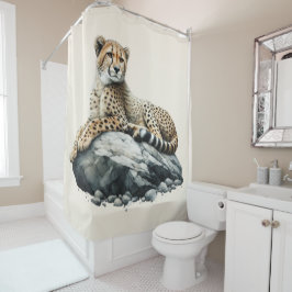 岩の上で休むチーター シャワーカーテン