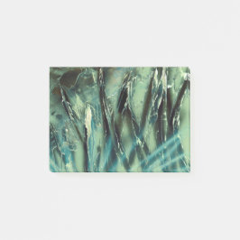 岩の上に不吉な ポストイット