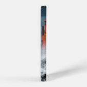 岩の上のオレンジ色の灯台 iPhoneケース (右側面)
