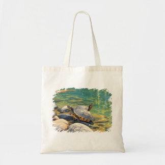 岩の上の日光浴をする2匹のカメの自然アート トートバッグ