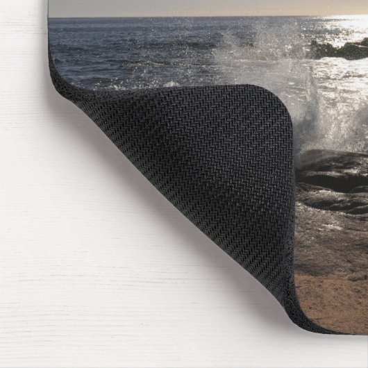 岩の上の波 マウスパッド (コーナー)