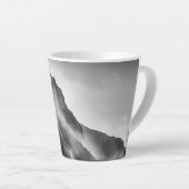 岩の上の霧 カフェラテマグ (右アングル)