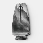 岩の上の霧 ボトルクーラー (裏面)