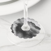 岩の上の霧 ワイングラスタグ (クローズアップ)