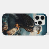 岩の多い地形に止まったワシ iPhoneケース (裏面横)