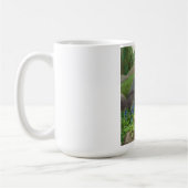 岩の庭のカタツムリ(H.A. Brendekilde) コーヒーマグカップ (左)