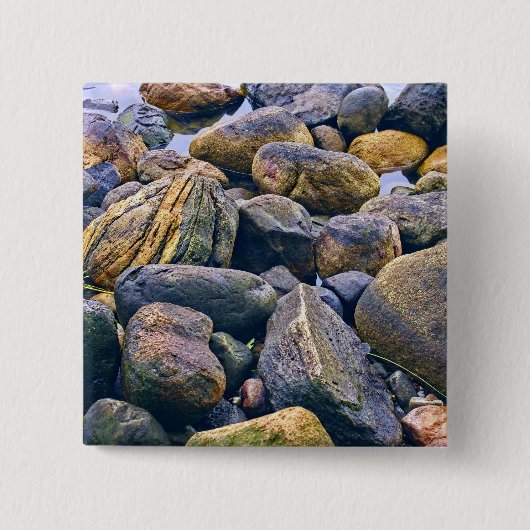 岩カラフル岩 缶バッジ (正面)