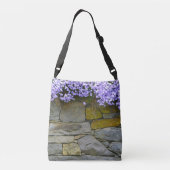 岩ユニークの上にフロックス クロスボディバッグ (裏面)