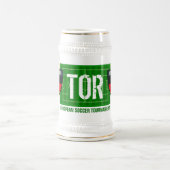 岩山のドイツドイツのヨーロッパ人のサッカー ビールジョッキ (中央)