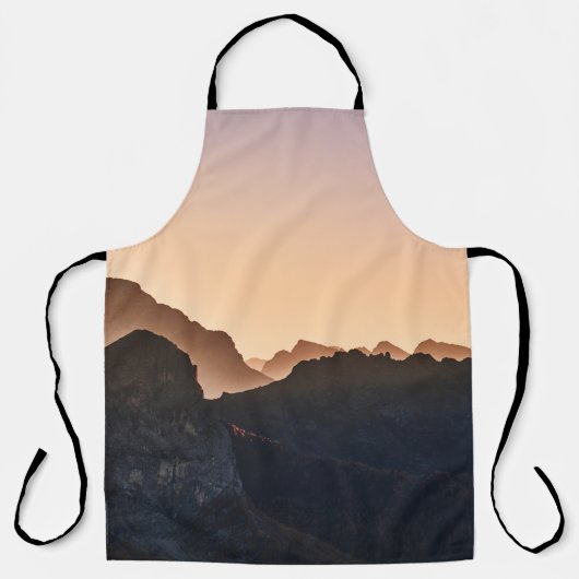 岩山 エプロン (正面)