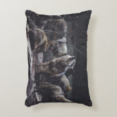 岩形成のウルフパック アクセントクッション (正面(垂直))