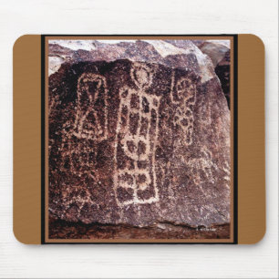 岩石彫刻のアメリカの南西、ネバダの砂漠 マウスパッド