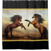 岩荷車を引く山の谷のフリシア馬 シャワーカーテン (正面)