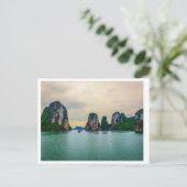 岩間の狭い通路 ポストカード (スタンド正面)