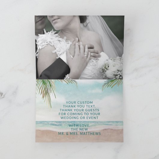 島の微風によって絵を描かれるビーチのカスタムな結婚式の写真 サンキューカード (内部)