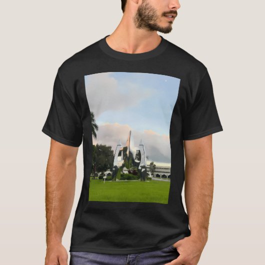 崖に巣を作るハクトウワシとThe Lone Bellowバンド Tシャツ (正面)