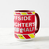 崖の消防士の良い半妻マグカップ マグカップ (正面右)